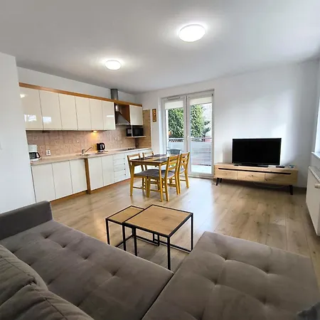 Apartamenty-plaza Lägenhet *