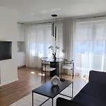 Apartamenty-plaza Kolobřeh