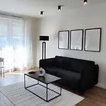 Apartamenty-plaza *