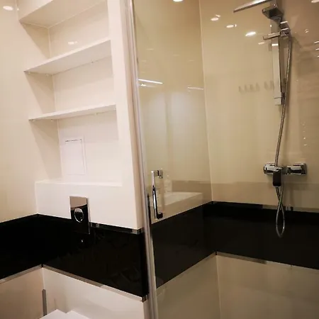 Apartamenty-plaza *